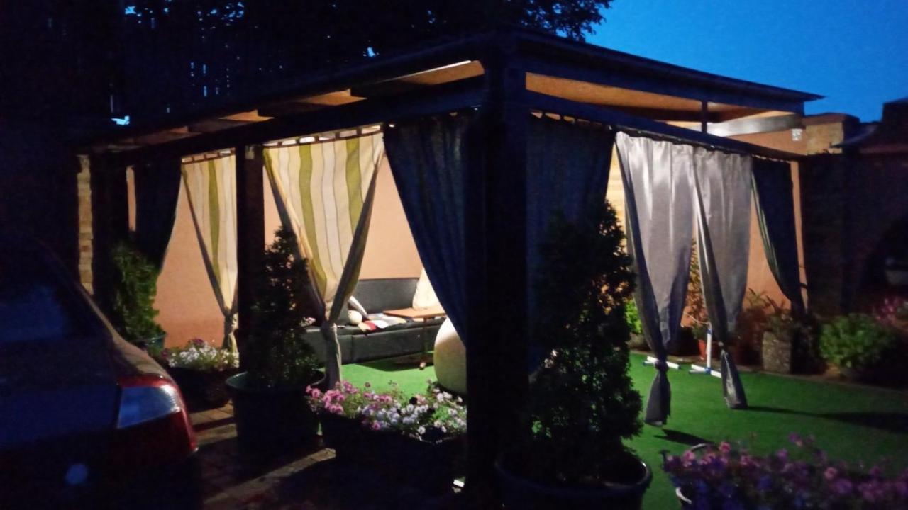 Guest House Zhanna Běrehovo Exteriér fotografie